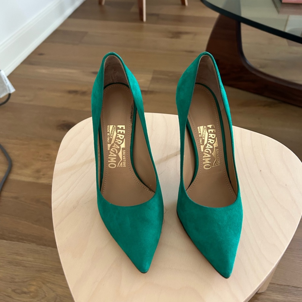 Ferragamo Suede Heels - Picture 8 of 8